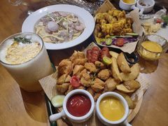 -洛蒂·咖啡与轻食