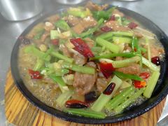 -美食佳菜豆腐鱼庄