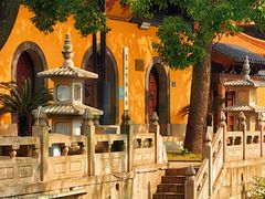 -亭林园-华藏寺