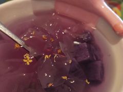 紫薯桂花银耳汤-蘑菇私房菜小馆(杨家坪西城天街店)