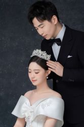 -雪中彩影婚纱摄影·微光艺术中心