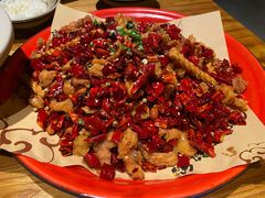 破店碎碎鸡-破三川·新川菜(静安大融城店)