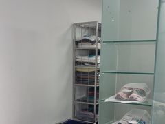 -福奈特洗衣·洗鞋·奢侈品护理(长阳路店)