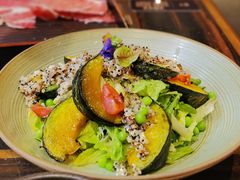烤南瓜蔬菜沙拉-山葵家·创意料理(临平银泰城店)