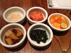 IMG_4381-萨拉伯尔(燕莎友谊商城店)