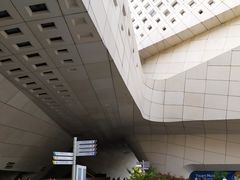 -南京国际青年文化中心
