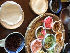 -包整·丝娃娃(一览甲秀楼风景店)