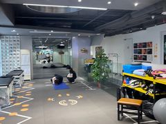 -超鹿运动(达信大厦店)