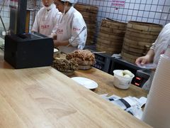 -凤起龙游老面包子(凯德晶品店)