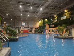 -兴芮温泉度假区