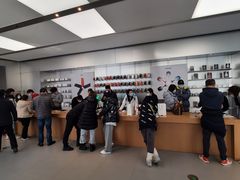 -Apple零售店(华贸购物中心店)