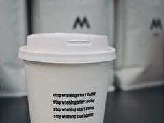 拿铁咖啡-M Stand(上海人民广场来福士店)