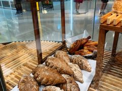 -CARINO BAKERY&CAFE(人广来福士店)