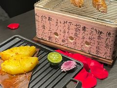 -蟹犇前•帝王蟹雪蟹(陆家嘴店)
