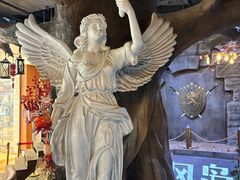 -暴风岛沉浸式体验馆(百联世纪店)