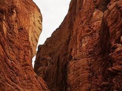 -天山神秘大峡谷