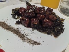 -青叶202都市餐厅(迪诺水镇店)