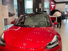 -TESLA 特斯拉(北京颐堤港体验店)