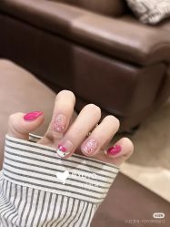-UGIRL有个美甲