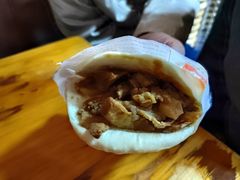 滷肉鍋盔-洞子口张老二凉粉(文殊院店)