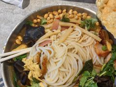 -红鼻子桂林米粉(金唐新光界店)