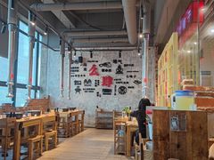 大堂-么肆烤肉·中式自助·烤肉大排档(街道口季佳PAI店)