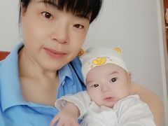 -鲸鱼妈妈月嫂/育婴师定制