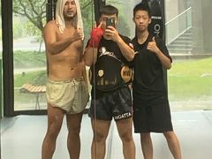 -花环泰拳·勒德斯拉泰拳馆(静安店)