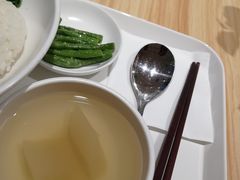 -轻蔬不用等·素食(江苏路店)
