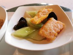 木耳西芹炒虾片-三号黄浦会Canton Table