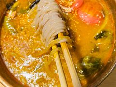 -洱火云南酸菜牛肉火锅(石景山当代商城店)