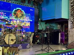 -Famous肥猫墨西哥音乐餐吧(五棵松华熙LIVE店)