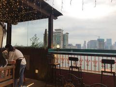 -萨芭蒂高空花园餐酒吧
