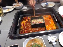 -洞子口重庆鲜货火锅(楚翘城旗舰店)