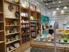 -欧亚汇集(飞跃路店)