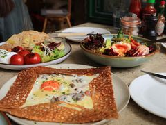 鸡蛋蘑菇熏肉荞麦可丽饼-RAC BAR(安福路店)