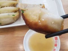 -小姜锅贴(凤凰街店)