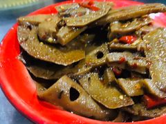 -老三样·美食研究中心(世贸路店)