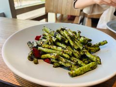 橄榄四季豆-蜜桃餐厅·伴山(湖滨商业街店)