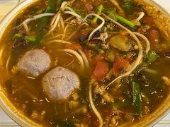-粉八·云南米线·建水烧烤(常熟路店)