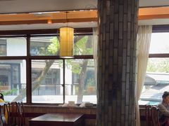 靠窗位-一江春水·杭帮臻宴(三台山店)