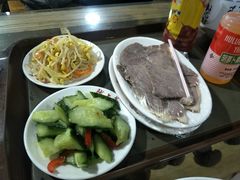 -陇上全荟兰州传统牛肉面(延吉路店)