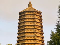 -玲珑塔公园