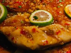 -里岛烤鱼(东港凯虹广场店)