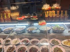 -魏铭鱼头捞饭(晋阳路店)