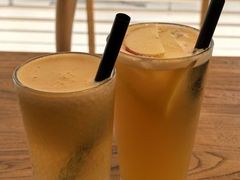 -花苑里咖啡(威远店)