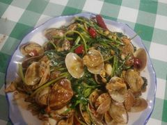 -一万鑫麻辣小龙虾