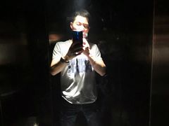 -Club Queen皇后酒吧
