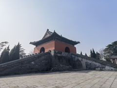 -明鲁王陵