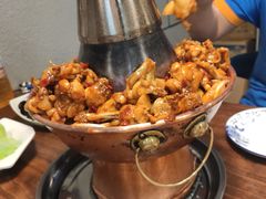 -超越炭火牛蛙火锅鸡(河东店)